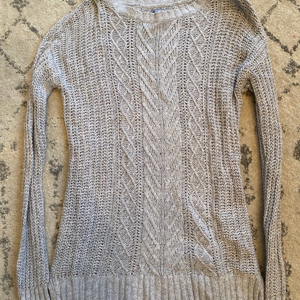 Aerie grey cable knit sweater